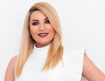 Юлия Субботина