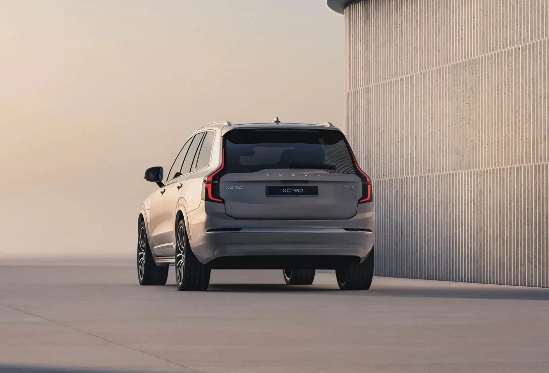 Презентован новый Volvo XC90 2025: как изменился премиальный кроссовер | kz.bex-auto.com