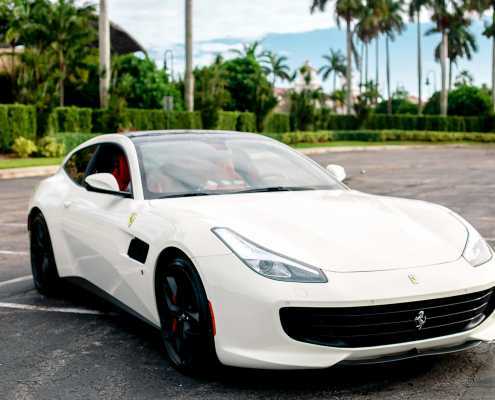 Ferrari GTC4 Lusso T — фото из каталога MHP Miami