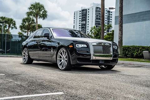 Rolls Royce Ghost Black — фото из каталога MHP Miami