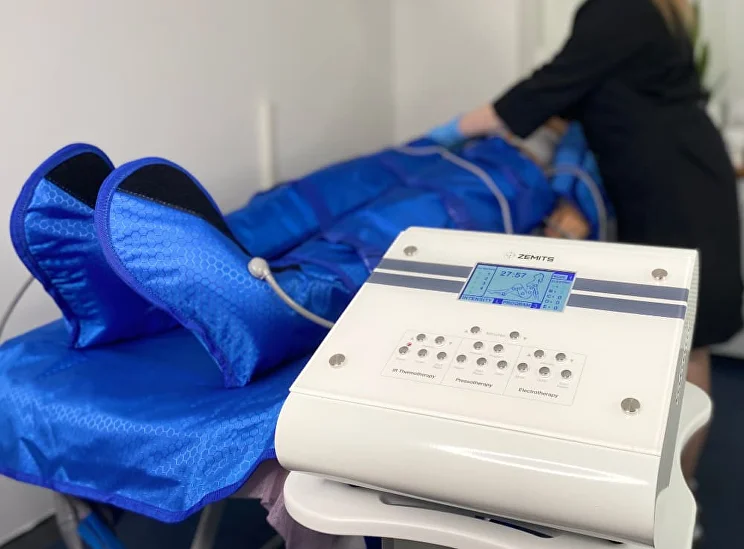 Zemits PressMio 3-in-1 PressoTherapy EMS IR Suit