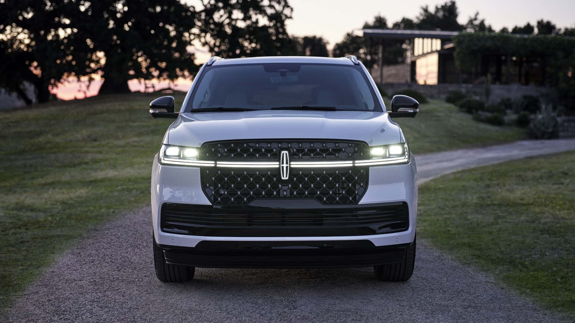 Концерн Ford представил новый Lincoln Navigator 2025 модельного года - 2 | kz.bex-auto.com Концерн Ford представил новый Lincoln Navigator 2025 модельного года - 2 | kz.bex-auto.com