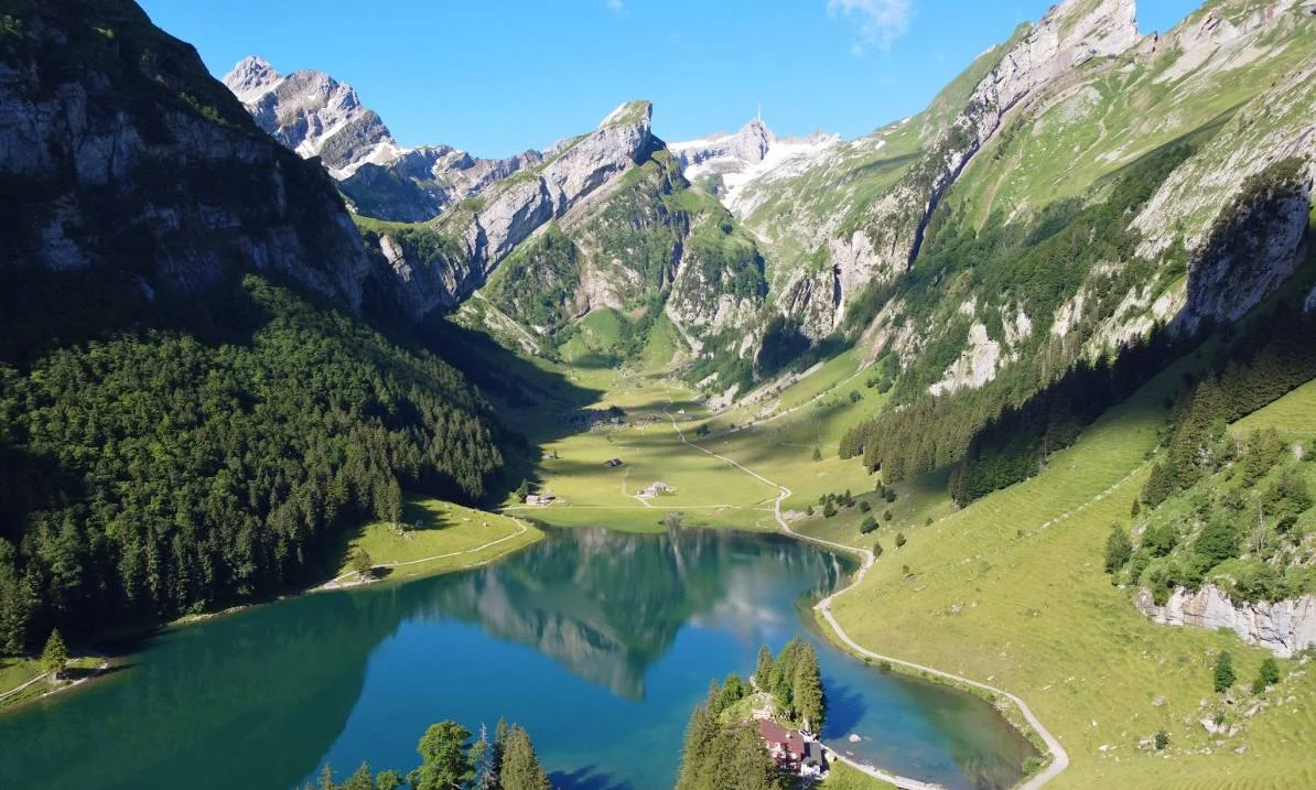 Альпійське озеро Seealpsee