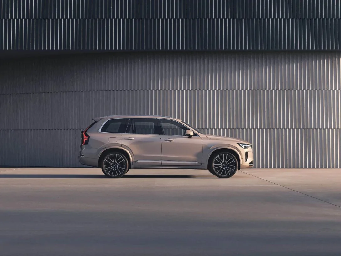 Презентован новый Volvo XC90 2025: как изменился премиальный кроссовер - 3 | kz.bex-auto.com