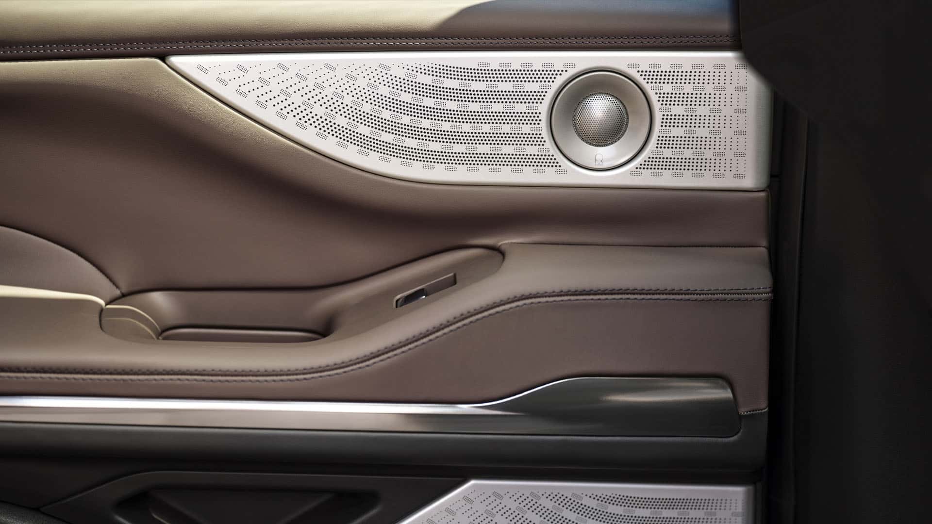 Концерн Ford представил новый Lincoln Navigator 2025 модельного года - 8 | kz.bex-auto.com Концерн Ford представил новый Lincoln Navigator 2025 модельного года - 8 | kz.bex-auto.com