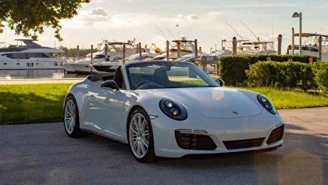 Porsche 911 4S 2018 — фото из каталога MHP Miami