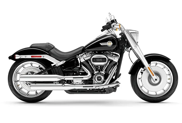 HARLEY-DAVIDSON 2020年モデル　DUAL PACK FATBOX by BOX39 — Custom Wide-Tire Motorcycle from Dubai