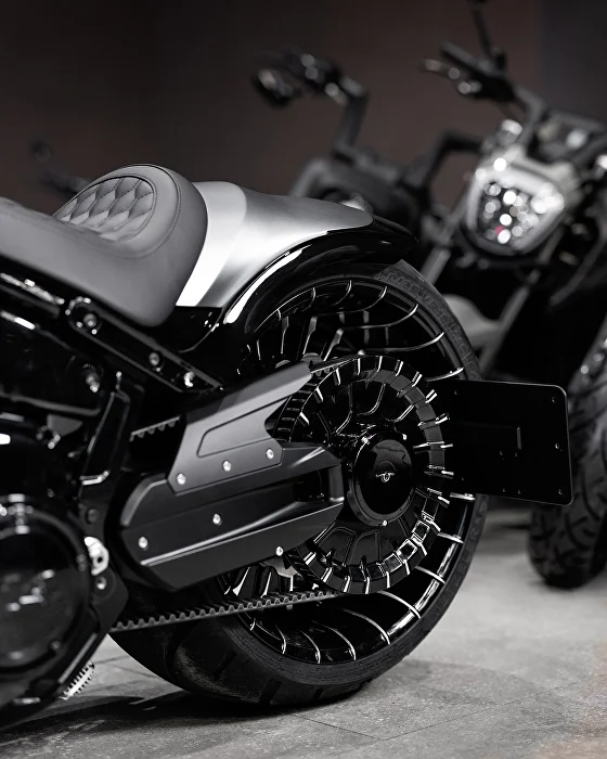 FATBOX by BOX39 — Custom Wide-Tire Motorcycle from Dubai